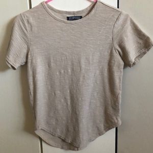 Short sleeve tee
